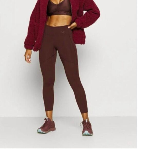 Arcteryx Oriel‎ cropped Leggings Size M maroon red - Picture 1 of 12